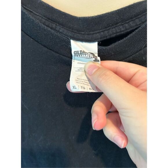 pineapple willy tee - Picture 2 of 3